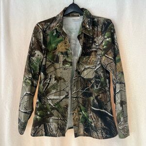 Realtree Button Down